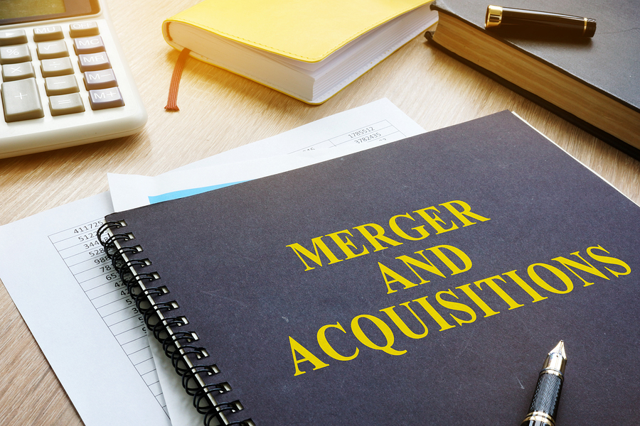automotive executive search mergers and divestures notepad with pen